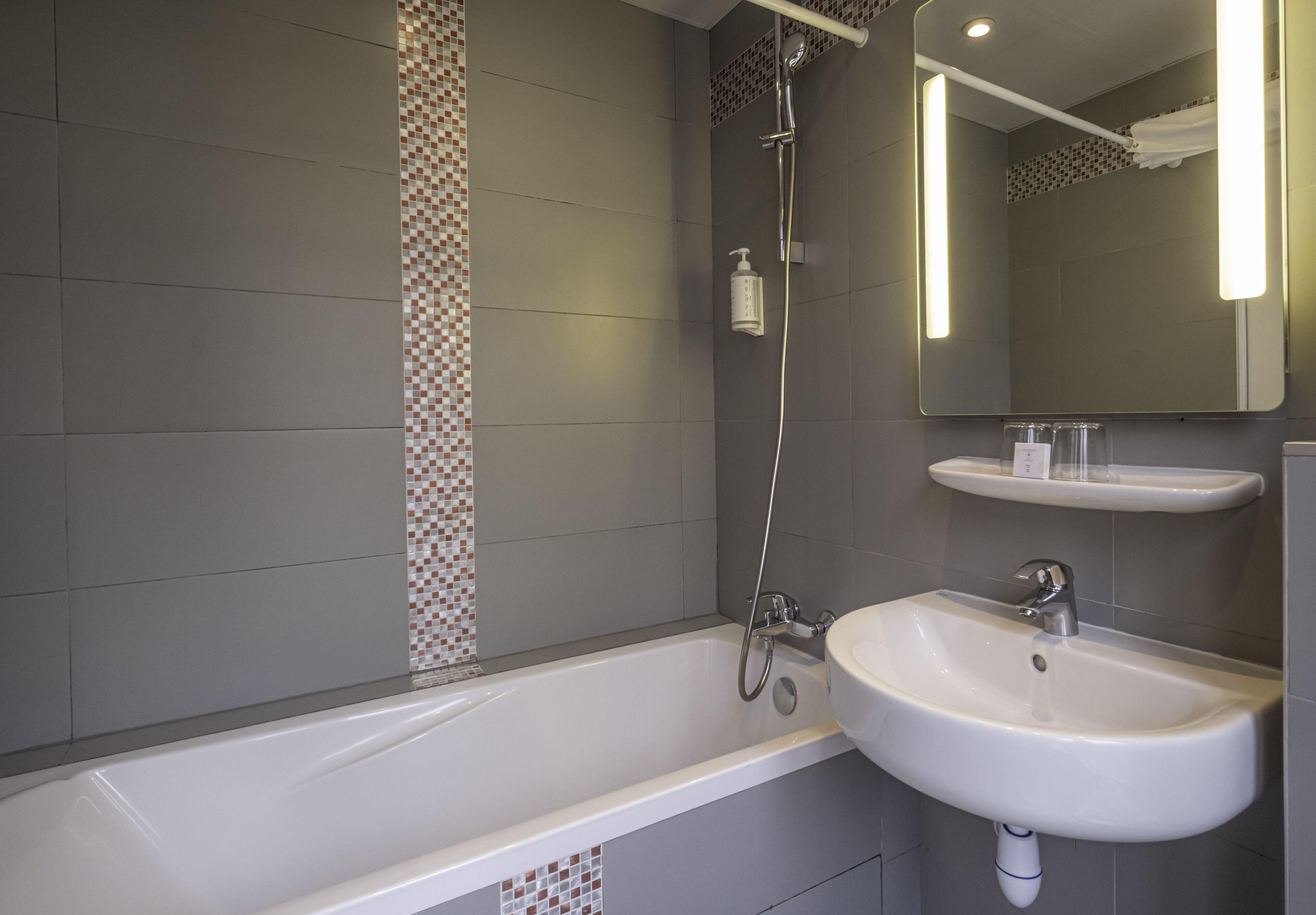 Grand De Turin 3* Parigi